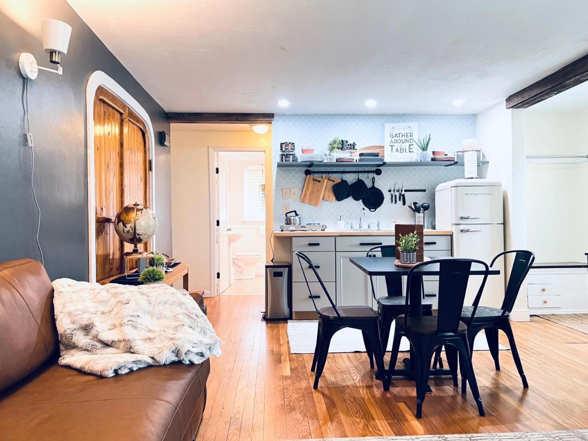 Lakewoods Cottage Clintondale Extérieur photo